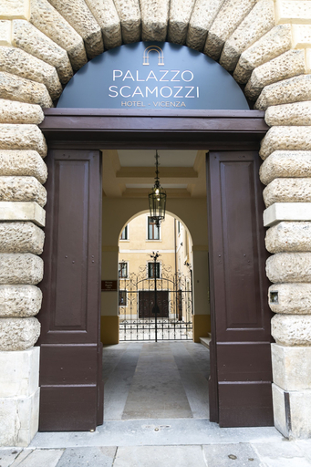 Exterior & Views 3, Palazzo Scamozzi, Vicenza