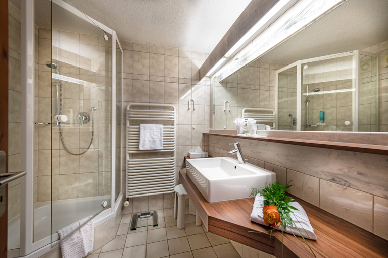 Bathroom 5, Dein Engel, Oberallgäu
