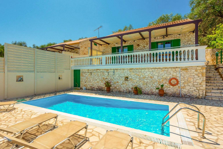 Others 1, Villa Anastasia Large Private Pool Walk to Beach Sea Views A C Wifi Car Not Required - 2248, Ionian Islands
