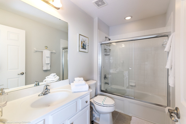 Bathroom 3, Luxury 6 Bdrm 5.5 Bath Rental Villa, Polk