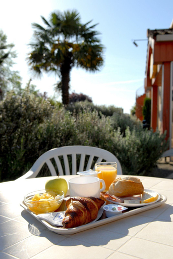 Food & Drinks 5, Kyriad Direct Agen-Castelculier, Lot-et-Garonne