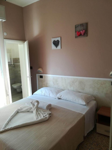 Bedroom 3, Hotel Mon Reve, Rimini