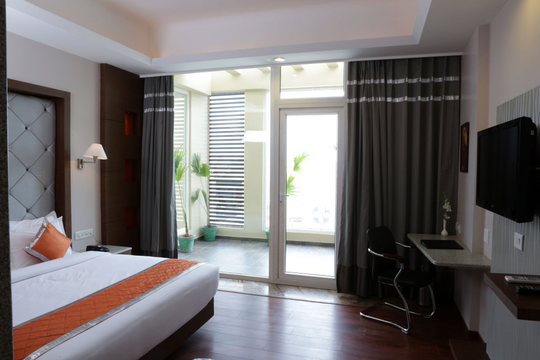 Bedroom 3, Hotel Chirag, Bikaner