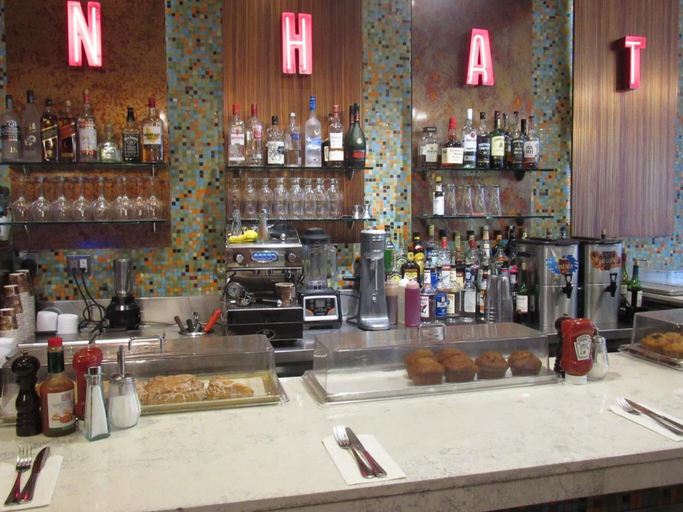 Food & Drinks 5, Hotel Newton (CLOSED), New York