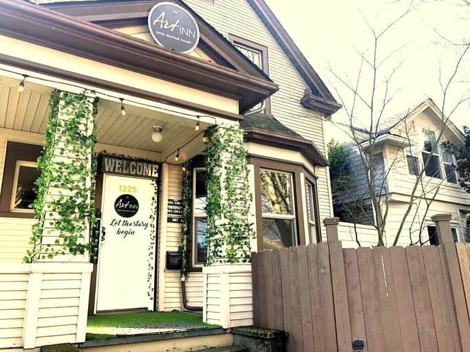 Exterior & Views 2, The ART INN Seattle, Seattle