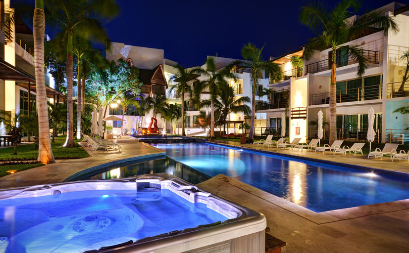 Luxury Condo Boutique, Cozumel