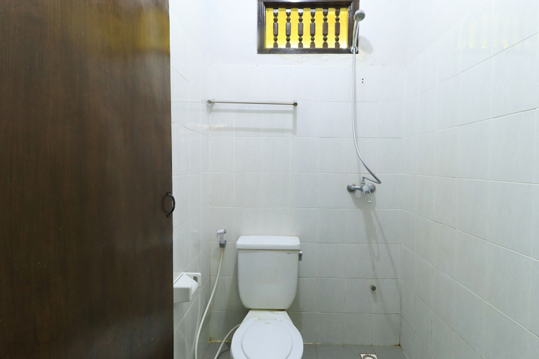 Bathroom 5, Sari Indah Cottage, Badung