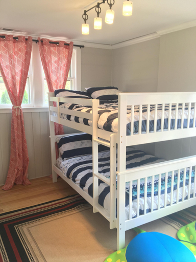 Bedroom 2, Lake Michigan Beach Cottages, LaPorte