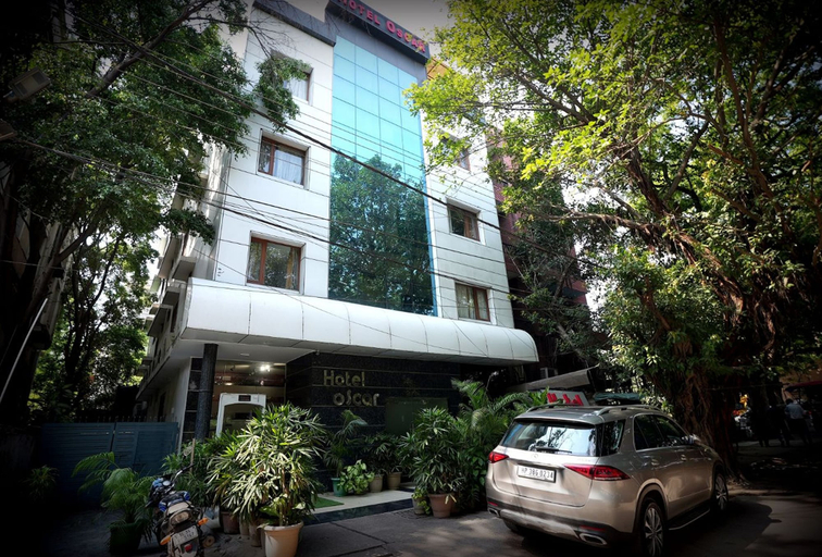 Exterior & Views 1, Hotel Oscar, Delhi