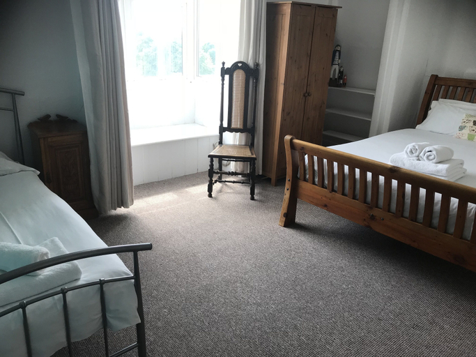 Bedroom 2, The Jolly Sailor, Portsmouth