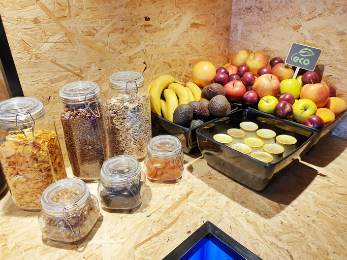 Food & Drinks 5, MB Hostels Premium Eco, Málaga