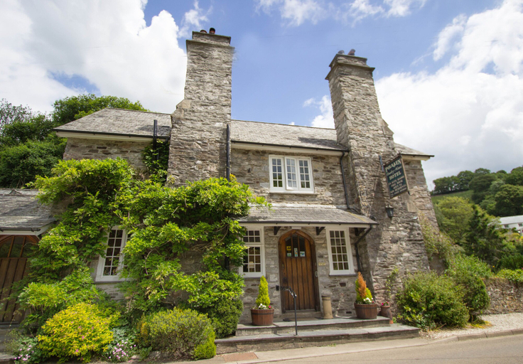 Exterior & Views 2, Polraen Country House, Cornwall
