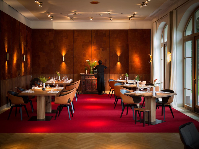 Food & Drinks 5, Schloss Elmau Luxury Spa Retreat & Cultural Hideaway, Garmisch-Partenkirchen