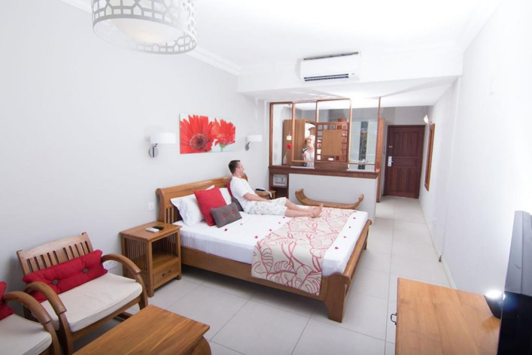 Bedroom 4, Le Peninsula Bay Beach Resort