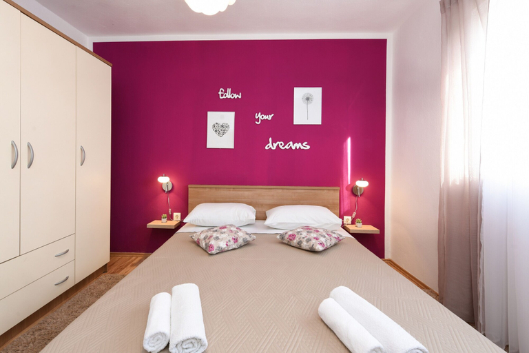 Bedroom 4, Villa Marija Zadarvillas, Poličnik