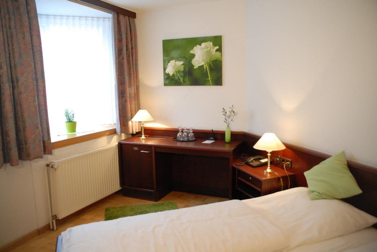 Bedroom 2, Altstadthotel Meppen, Emsland