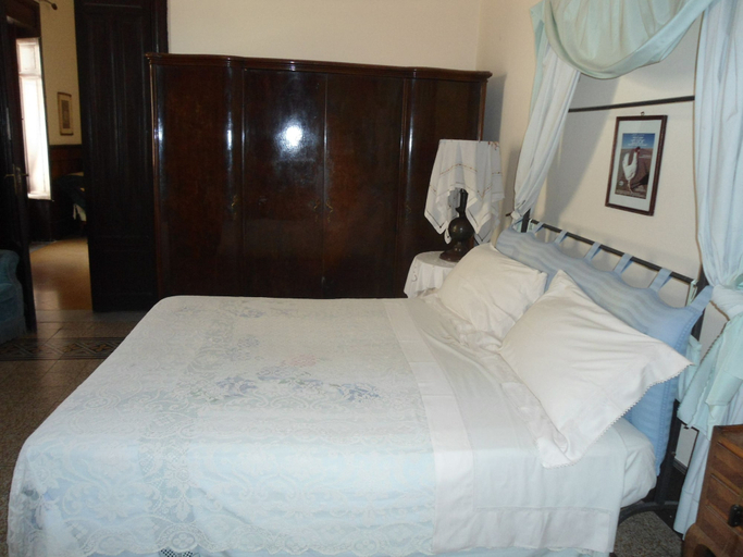 Bedroom 3, Rosella Bianchi, Palermo
