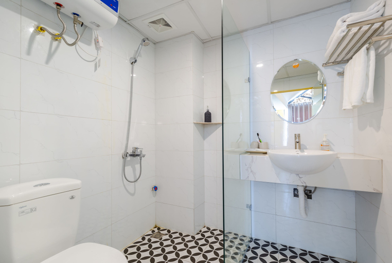 Bathroom 4, The Poppy Villa & Hotel, Hai Bà Trưng