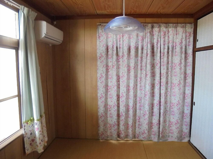Bedroom, Sangoboshi, Ishigaki