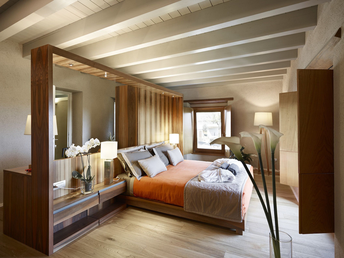Bedroom 3, Relais Montepepe Winery & Spa, Massa Carrara