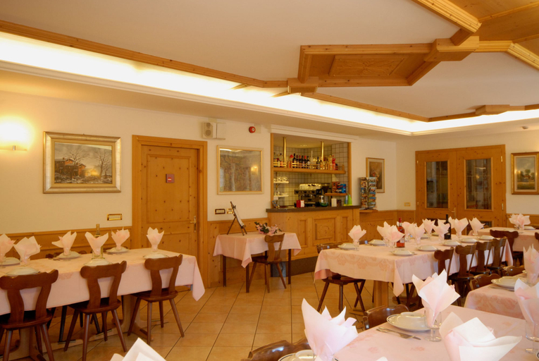 Food & Drinks 5, Casa Santa Maria, Trento