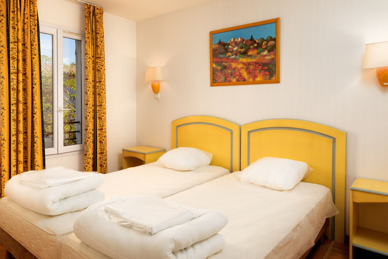Bedroom 3, SOWELL RÉSIDENCES Les Mazets, Bouches-du-Rhône