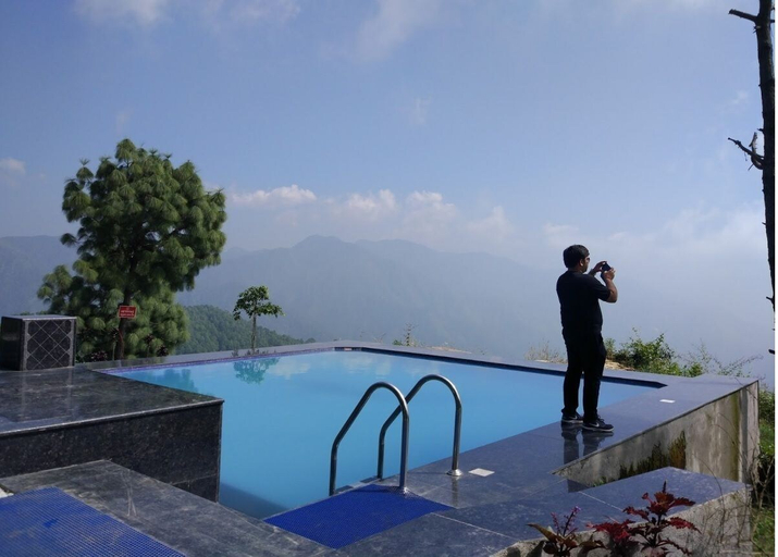 Sport & Beauty 3, Blue Pine Resort, Garhwal