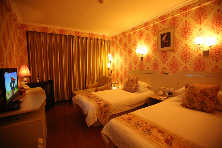 Bedroom 3, Overseas Chinese International Hotel, Qingdao