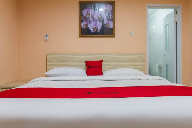 Bedroom 21