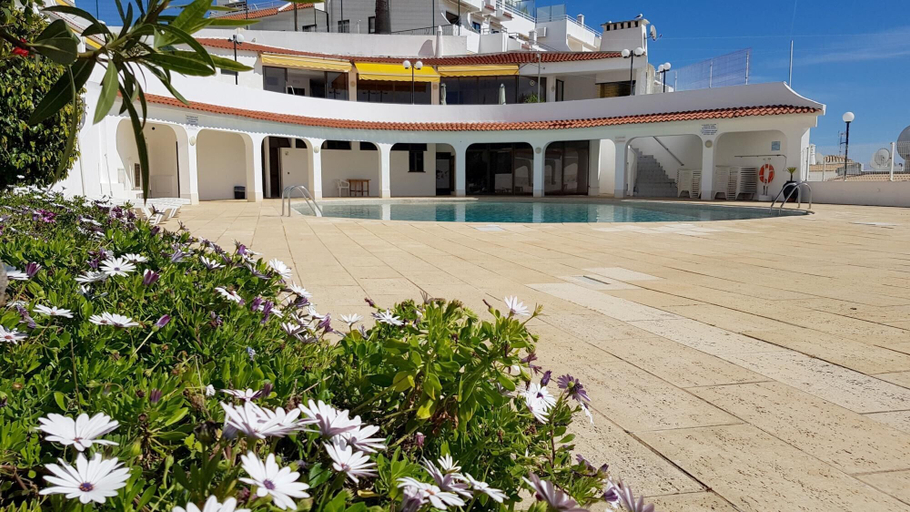 Exterior & Views 2, Beach Lovers Apartment 26, Albufeira