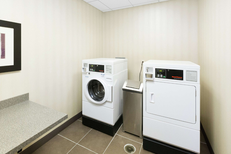 Bathroom 5, Hampton Inn Pittsburgh-Bridgeville, Allegheny