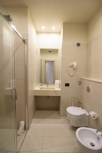 Bedroom 5, Grand Hotel President, Reggio Di Calabria