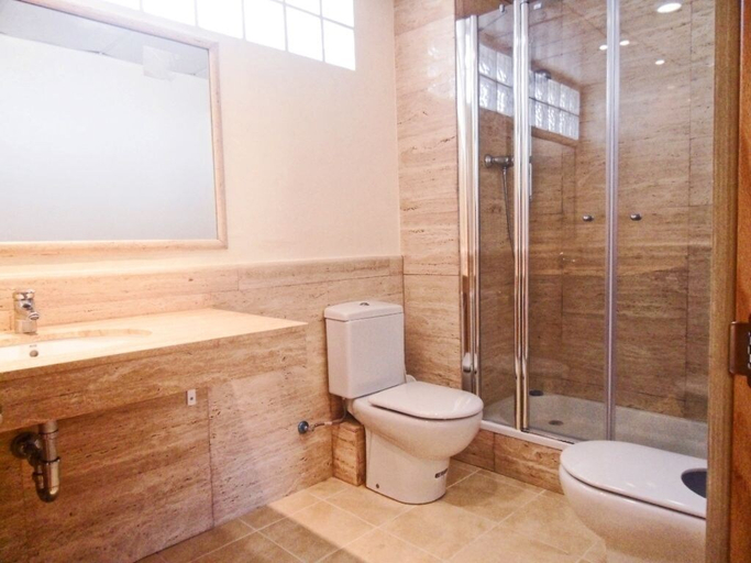 Bathroom 3, Villa Marina del Port, Tarragona