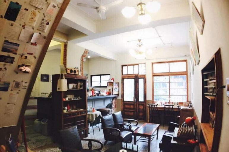 Food & Drinks 5, Shennong 147 Hostel, Tainan
