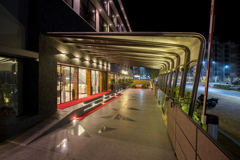 Exterior & Views 2, Hotel Prominent Coporate Residency, Gandhinagar