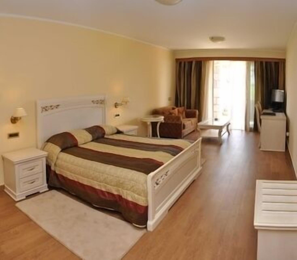 Bedroom 3, Kandia's Castle Hotel Resort & Thalasso, Peloponnese
