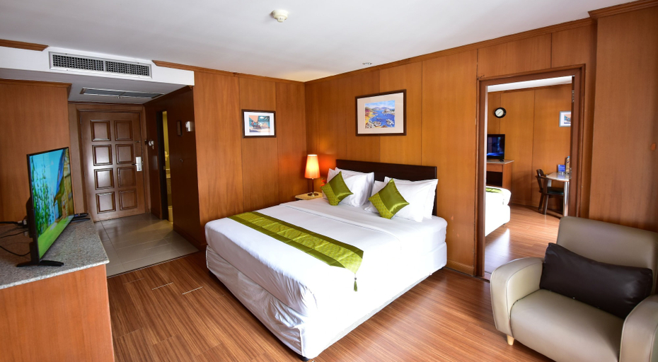 Bedroom 4, Dynasty Inn Pattaya, Pattaya