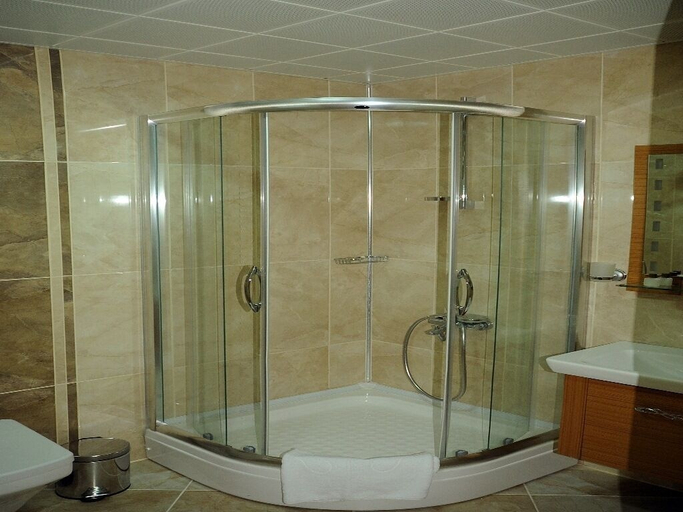 Bathroom 4, Alfa Hotel, Fatih