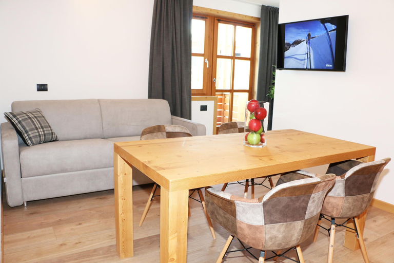 Others 5, Apartments ForHotel, Sondrio