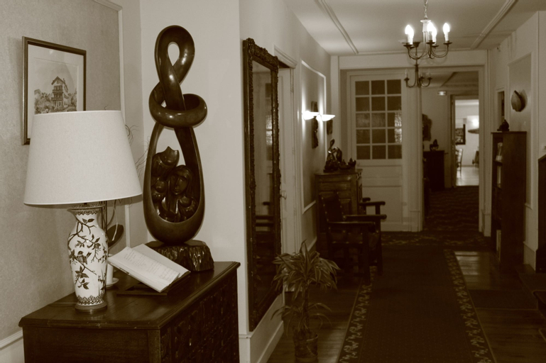 Others 5, Hôtel Bel Air, Pyrénées-Atlantiques