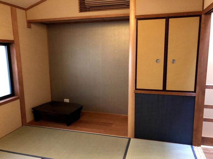 Others 3, Mokuren, Kyoto