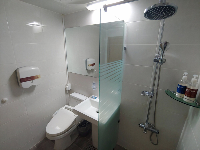 Bathroom 5, Gallery Hotel BnB, Jeju