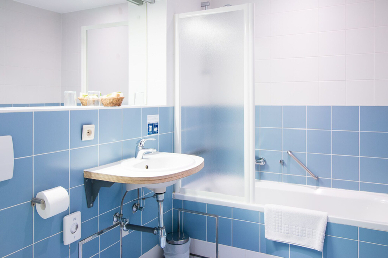 Bathroom 5, Auberge Au Repos des Chasseurs, Bruxelles