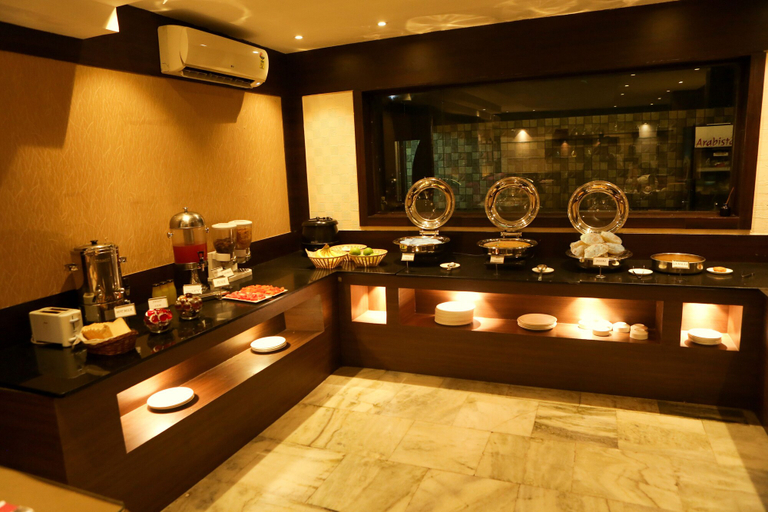 Food & Drinks 3, Hotel Mars Classic, Kancheepuram
