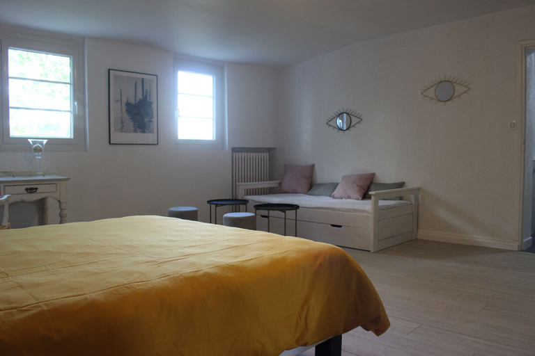 Bedroom 5, Chateau la Loge, Haute-Garonne