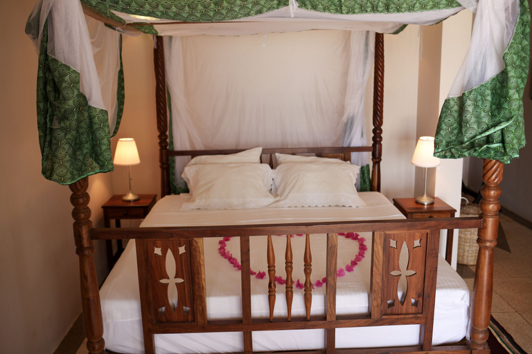 Bedroom 2, Alibi's Well Villa, Kusini