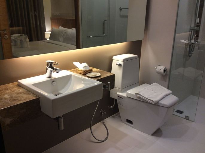 Bathroom 3, W14 Pattaya, Pattaya