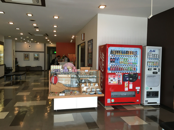 Food & Drinks 5, Sakuraya, Hatsukaichi