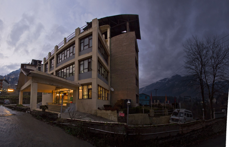 Exterior & Views, Hotel Sitara international, Kullu