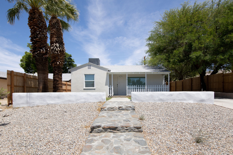 Exterior & Views 2, Hot Springs Hideaway, Riverside